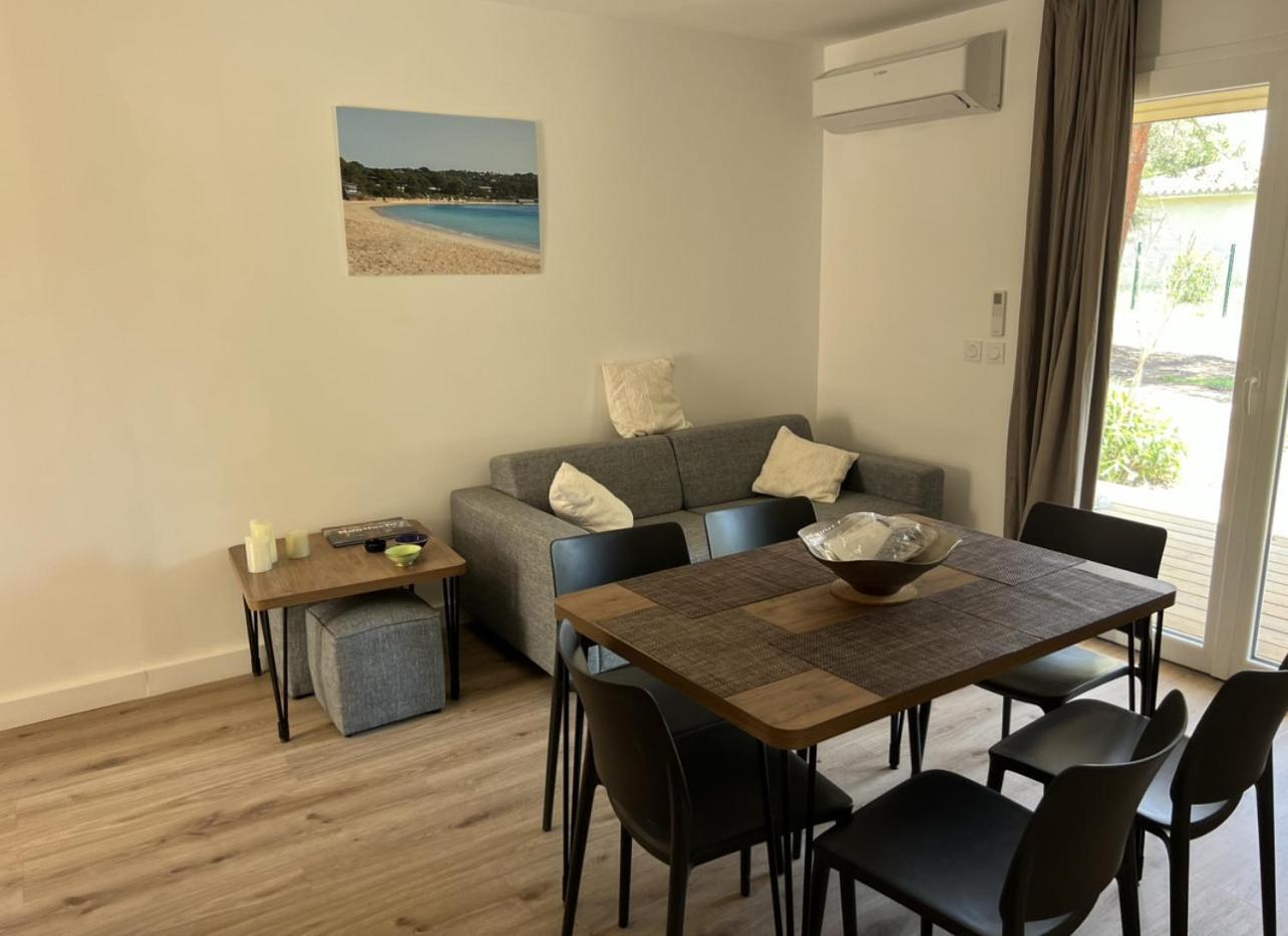 Fiori Di Cala Rossa Residence Hoteliere Lecci Eksteriør bilde
