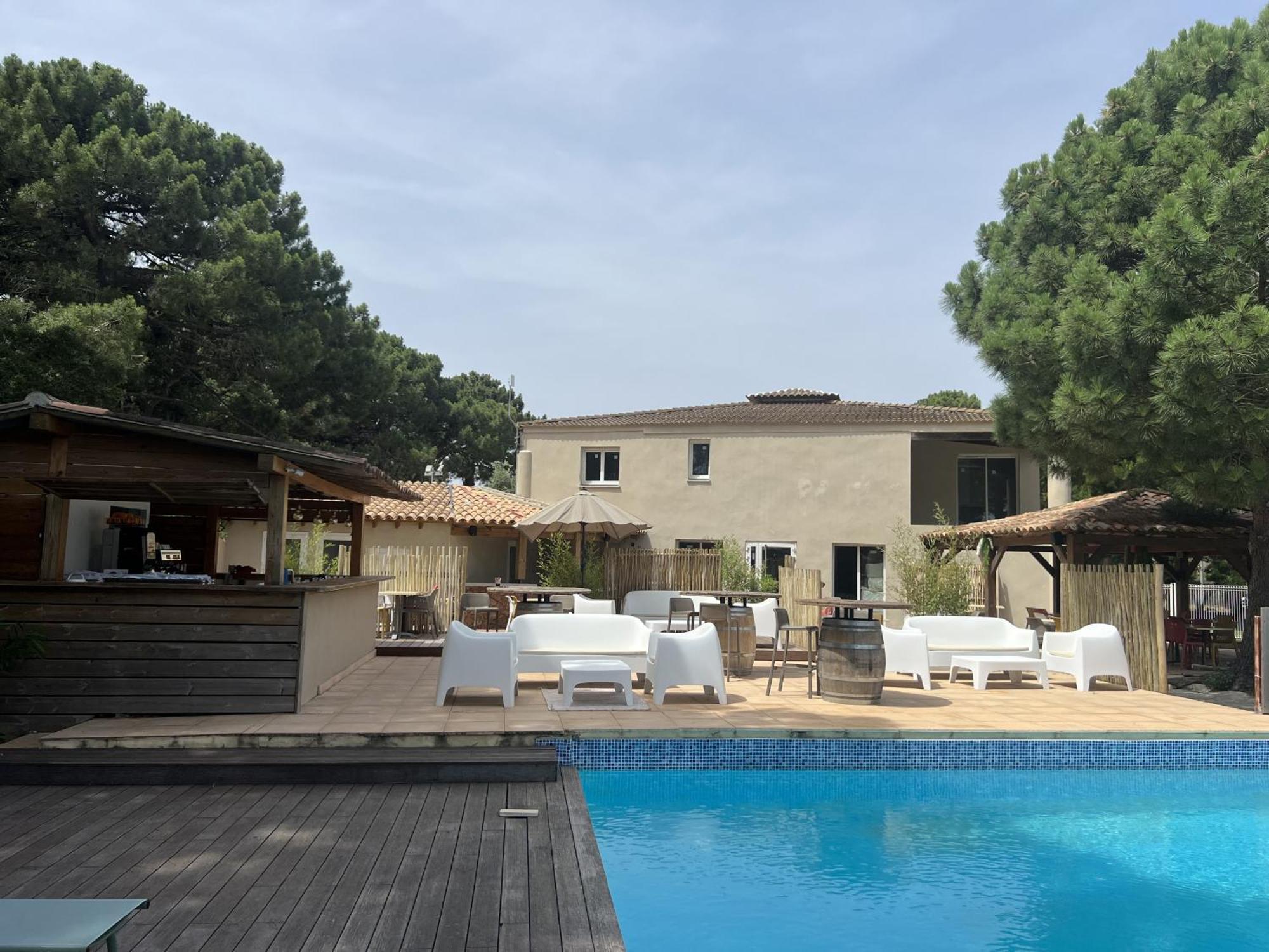 Fiori Di Cala Rossa Residence Hoteliere Lecci Eksteriør bilde