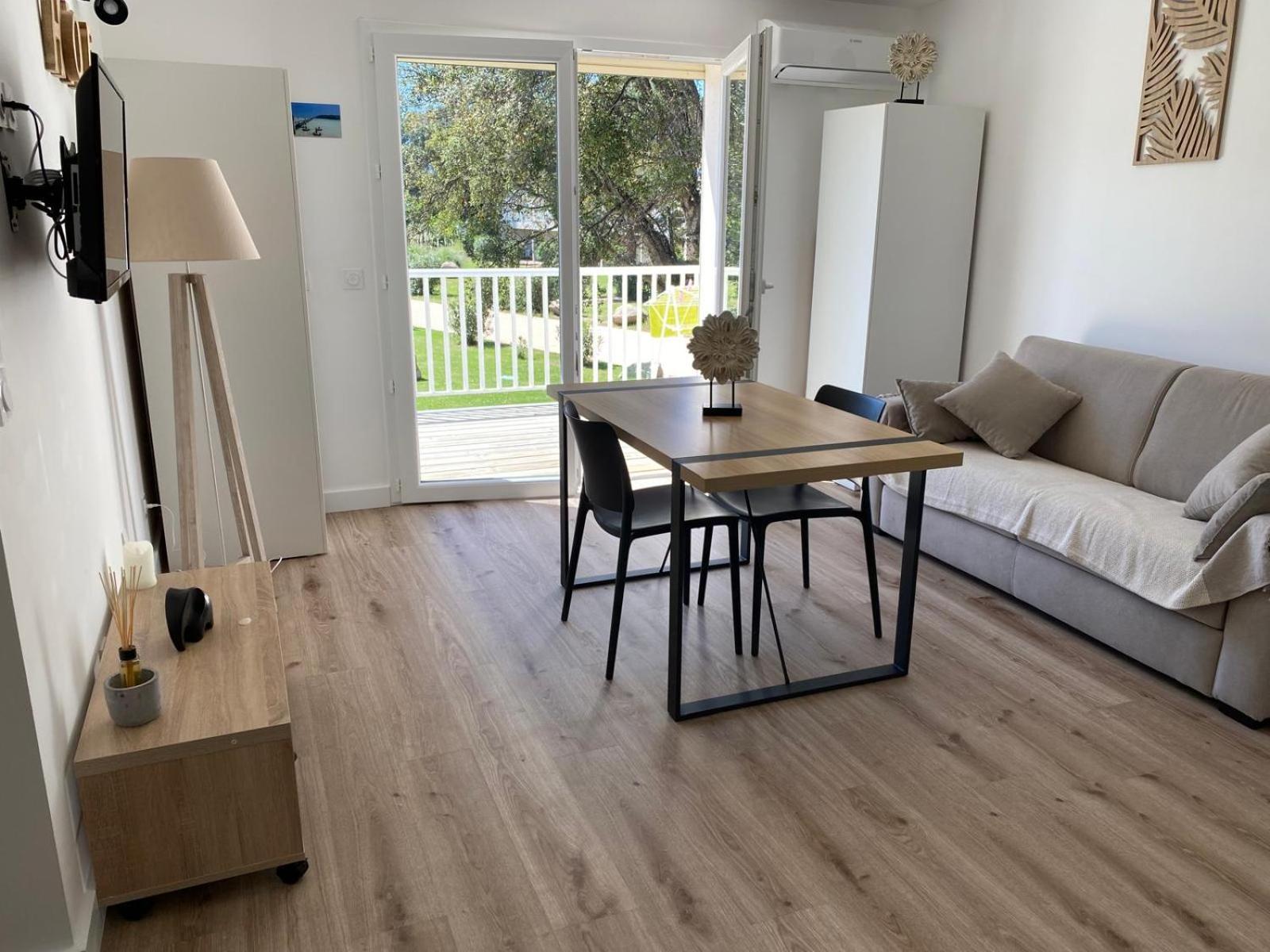 Fiori Di Cala Rossa Residence Hoteliere Lecci Eksteriør bilde
