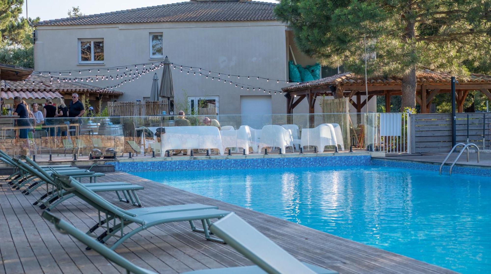 Fiori Di Cala Rossa Residence Hoteliere Lecci Eksteriør bilde